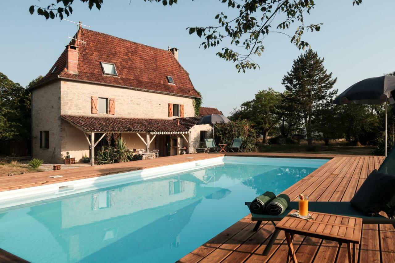 Mas De Peyrelongue Bed & Breakfast Corn Exterior photo